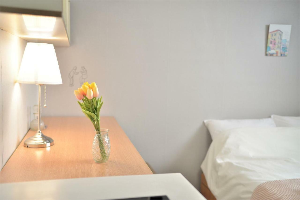 Fave Helloworld Apartment *