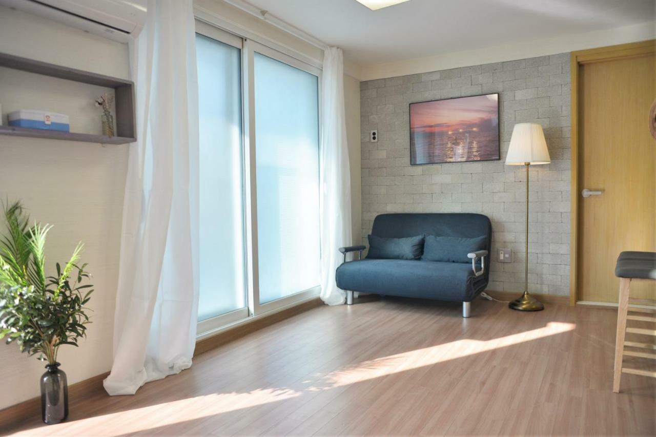 Apartment Fave Helloworld *