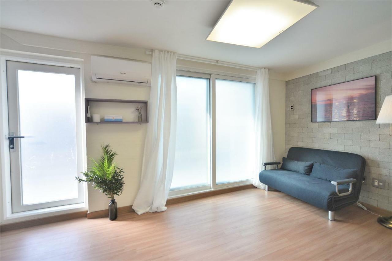 Fave Helloworld Apartment *